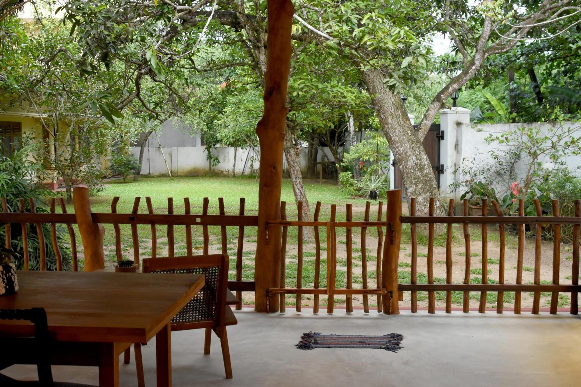 Villa Polhena Matara Zimmer foto